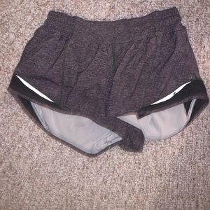 Lululemon shorts size 4